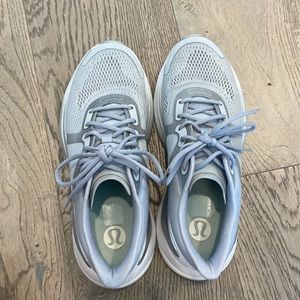 Lululemon Blissfeel Running Shoes - 8.5 - Grey